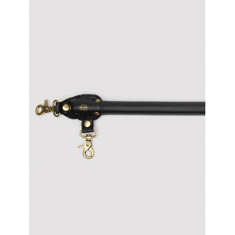 Черная распорка для ног Bound to You Faux Leather Spreader Bar - 50,8 см.